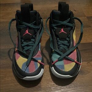 Jordan Black and Pink Sneakers Bold Design